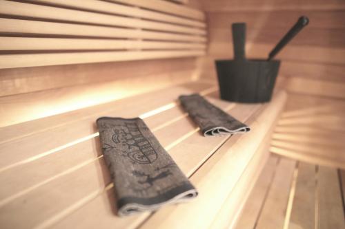 Lapland Hotels Ounasvaara Chalets - image 12