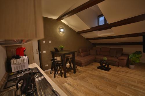 Moscova Attic Near Duomo - image 8