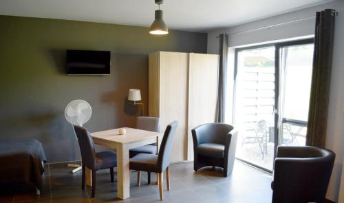 La Chambre Du Pèlerin - main image