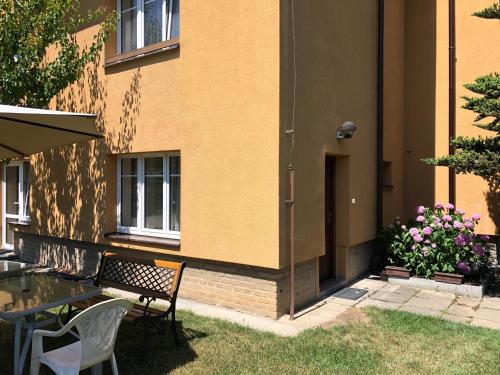 Apartment Trojska in Praha-Troja