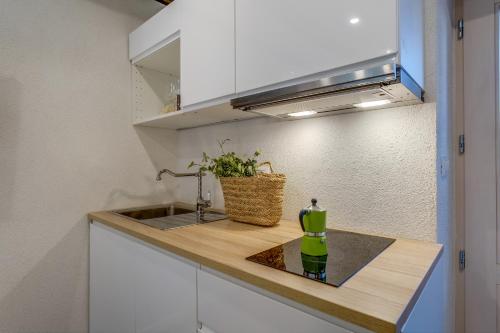 Rustical Studio Apartment image 10