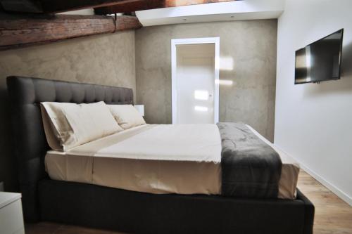  Moscova Attic Near Duomo in Mailand