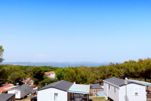 Camping le Méditerranée - Hotel - Hyères