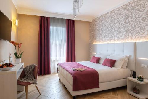 The Boutique Hotel - image 7