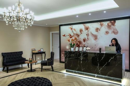 The Boutique Hotel - image 4