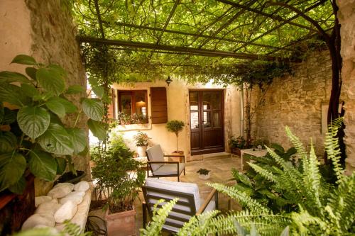  Bale Istra Apartments in Bale