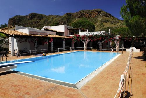 Suite with Pool View