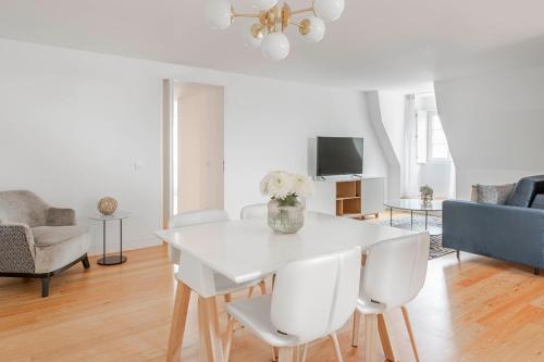 Tandem Palacio Alfama Suites - image 11