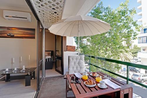  Quarteira Beach Luxurious by Homing, Unterkunft in Quarteira