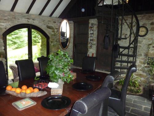 Létesítmények, Cullintra House in Island