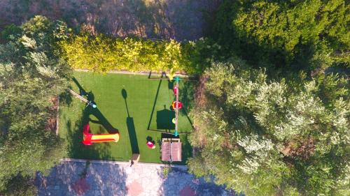  Villa Argo 2 - Beachfront, Big gardens, Location! in Pefkochori