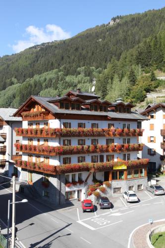 Bresidence Edelweiss - Accommodation - Valdidentro