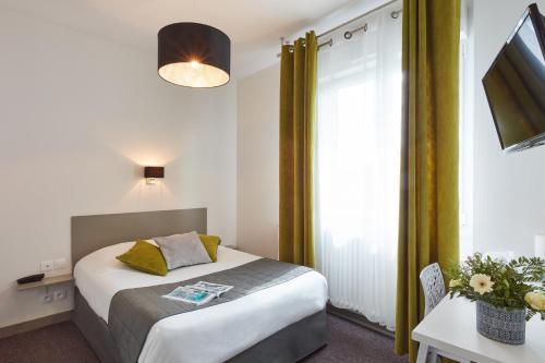 Hotel De La Pommeraie - image 5