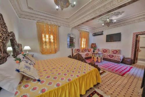 PALAIS LARAICHI Riad la porte bleue suites - image 3