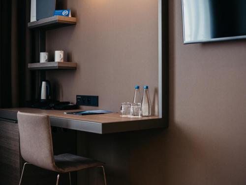Q Hotel Plus Katowice - image 10