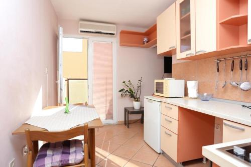 Apartments with WiFi Split - 17706 Split 