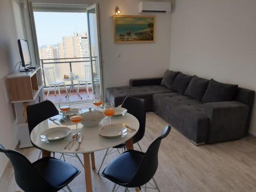 Apartments with WiFi Split - 17711