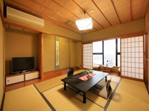 Economy Twin Room with Tatami Area