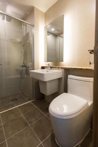 Lemain hotel Room Type - Deluxe Triple Room with Sea View Lemain hotel Room Type - Deluxe Triple Room with Sea View