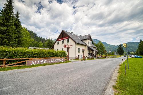 Cvet gora - Camping, Glamping and Accomodations Zgornje Jezersko