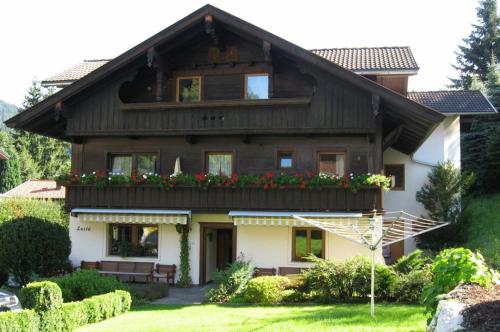 B&B Reith im Alpbachtal - Haus Luzia - Bed and Breakfast Reith im Alpbachtal