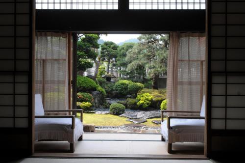 大鰐温泉　登録有形文化財の宿　ヤマニ仙遊館