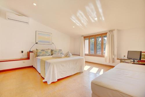 Villa Aqua