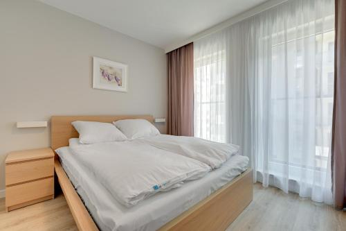 Apartamenty Apartinfo Chmielna Park - image 11