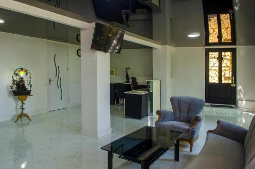 Előcsarnok, Hotel S.R in Alexeevka Selo