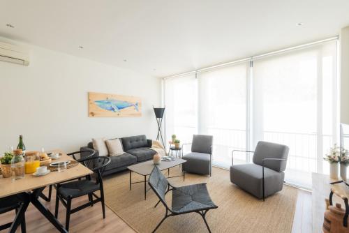 Petit Luxe Tobella Dreta - image 8