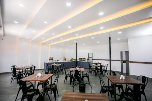 Sapphire Club Metro Hotel photo 5