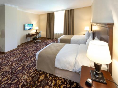 Ani Grand Hotel Yerevan - image 10