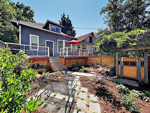 1124 14th Ave Townhome Townhouse - image 4