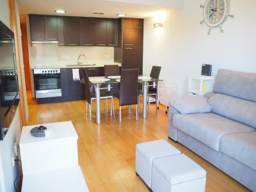  Apartamento moderno con parking en Palamós, Unterkunft in Palamós