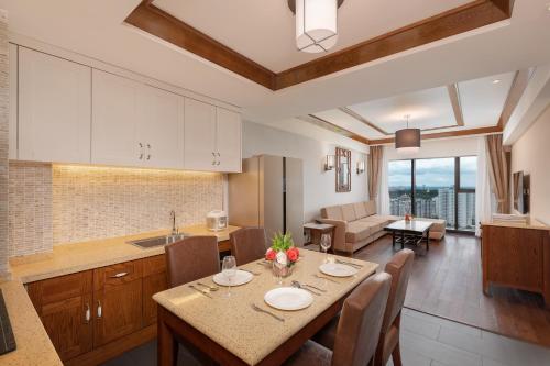 Kitchen, Kantharyar Serviced Apartment in Bahan