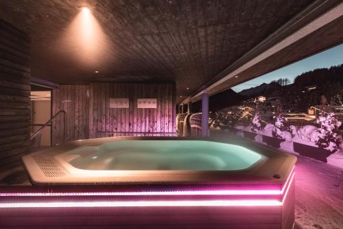 Kümblustünn, Anthony's Life & Style Hotel - inklusive Sommerkarte PREMIUM in Sankt Anton am Arlberg
