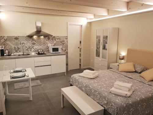 Vico-Letto studio apartment