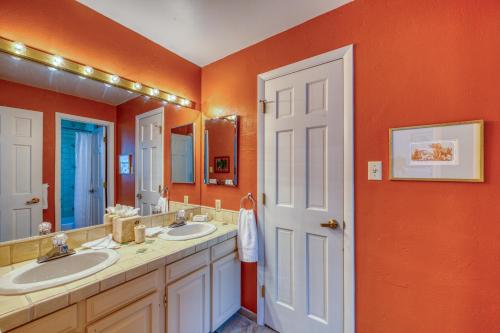 Manns Ranch A - 4 Bed 4 Bath Vacation home in East Vail in Mid Vail, USA