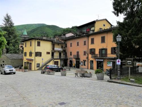  piazza Iolanda mansardina, Pension in Fiumalbo bei SantʼAnna Pelago