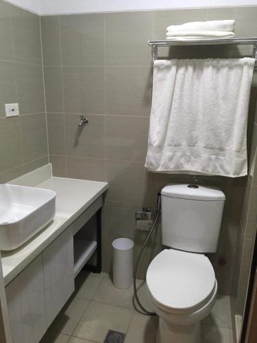 Luxury condo At Shore 1 Tower C1, Mall of Asia Complex Pasay City, Manila (fotografie 2)