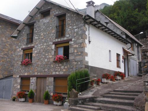  Apartamentos Casa Borja in Salinas de Bielsa