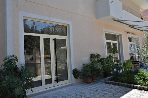 Hotel Vila Nino - image 7