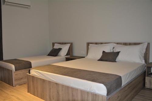 Hotel Vila Nino - image 8