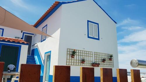  Casa Miramar, Unterkunft in Algarvia