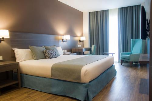 . Hotel Land Plaza La Plata