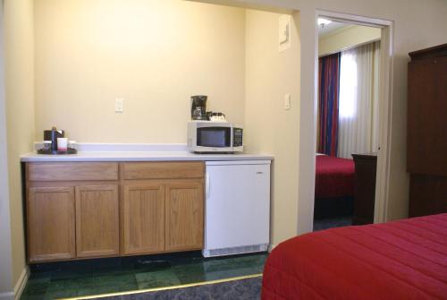 Ramada by Wyndham Jersey City