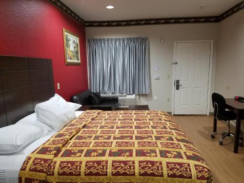 King Room - Non-Smoking - Disability Access
