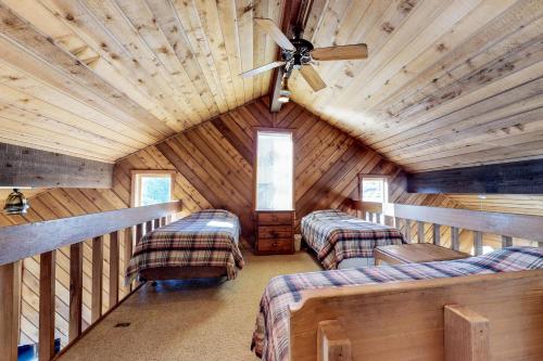Serenity at Snowcreek - image 4