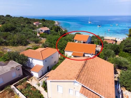 Apartments Mira - image 12