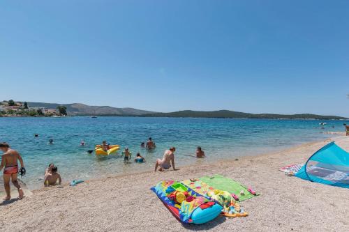 House Marina - image 11